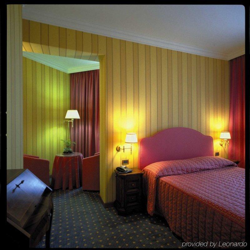 Hotel Federico II Йези Стая снимка